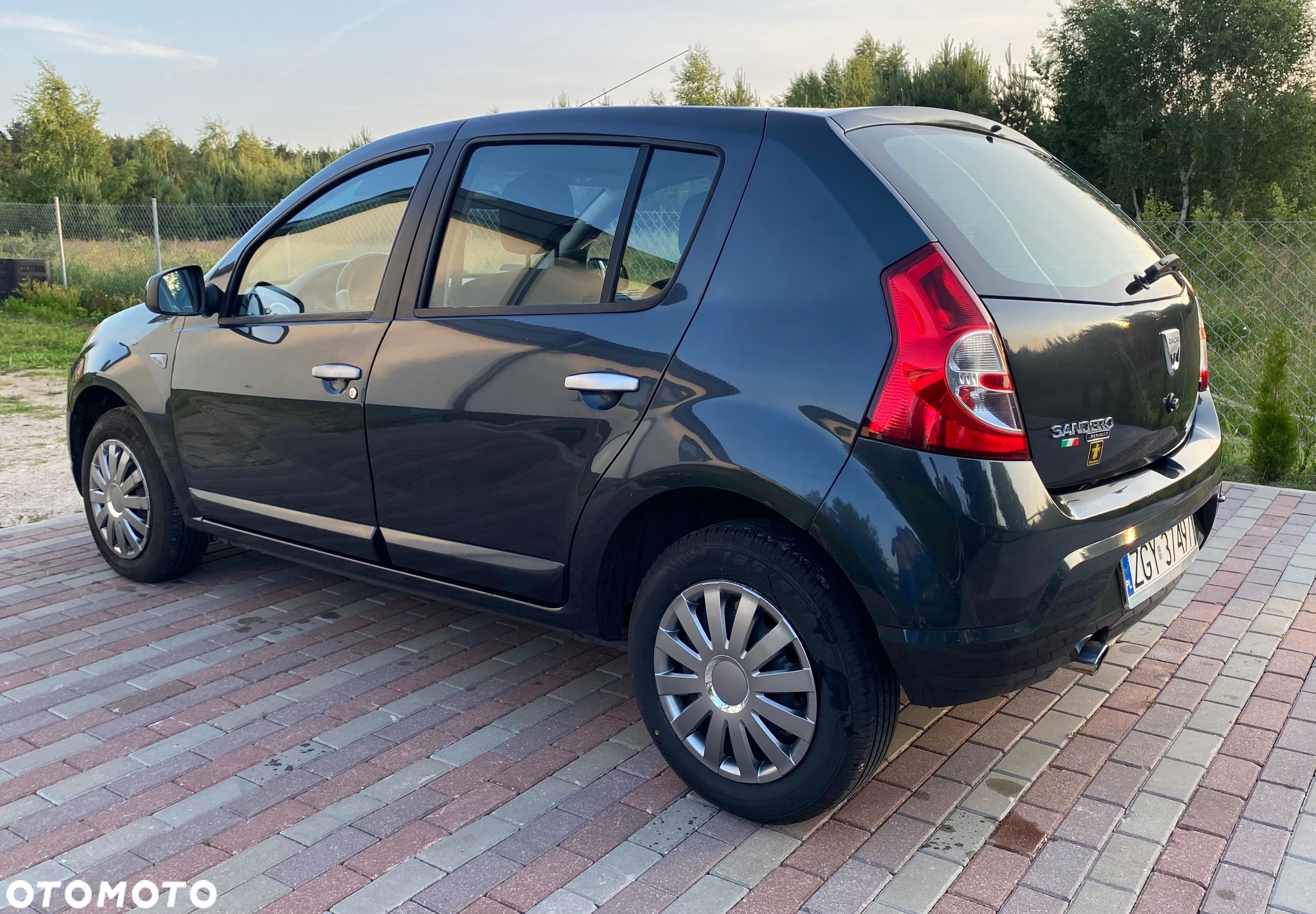 Dacia Sandero 1.6 Ambiance - 2
