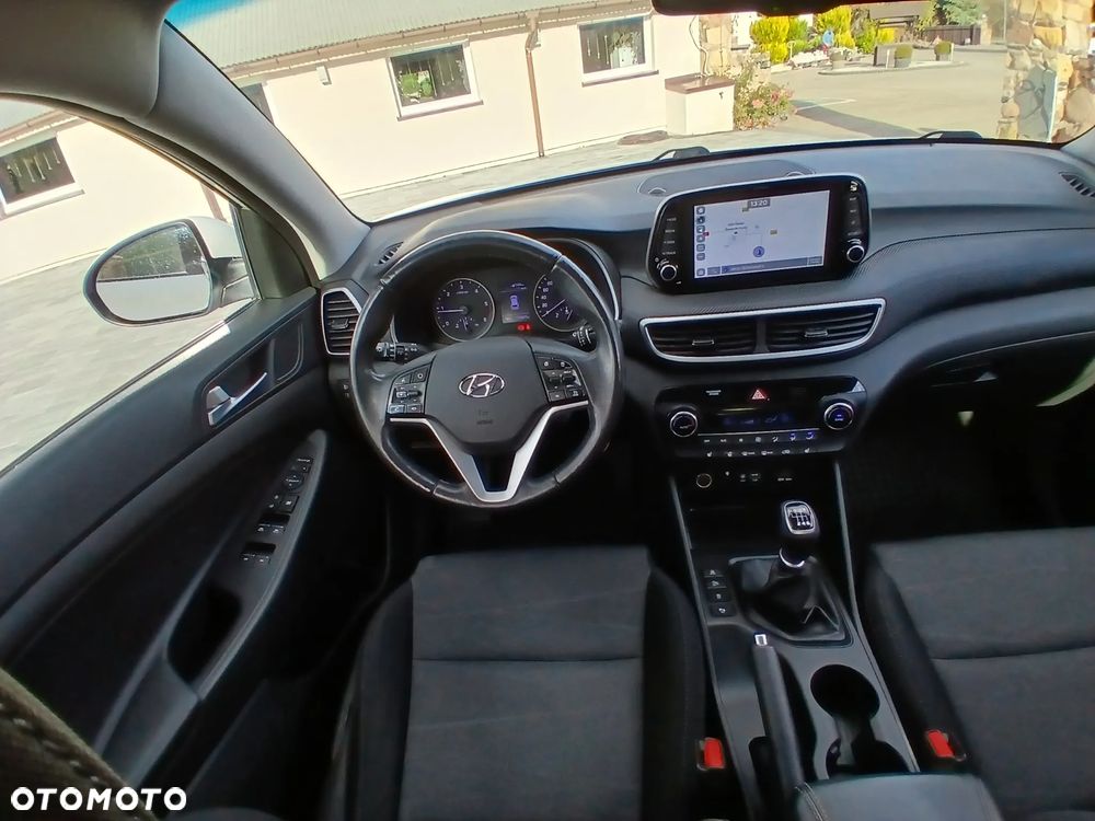 Hyundai Tucson 1.6 CRDi Modern - 24