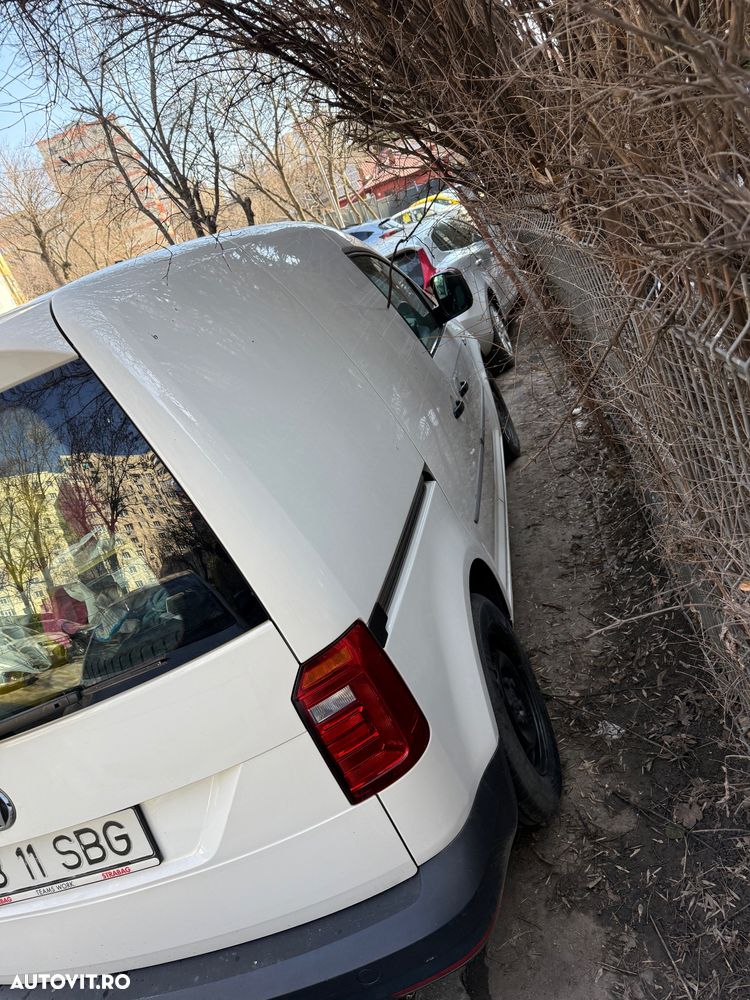 Volkswagen Caddy Maxi Life 2.0 TDI 90 kW - 33