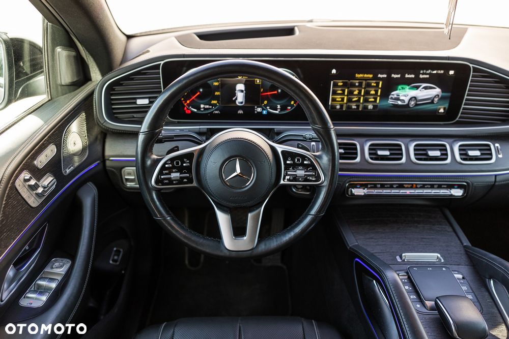 Mercedes-Benz GLE - 22