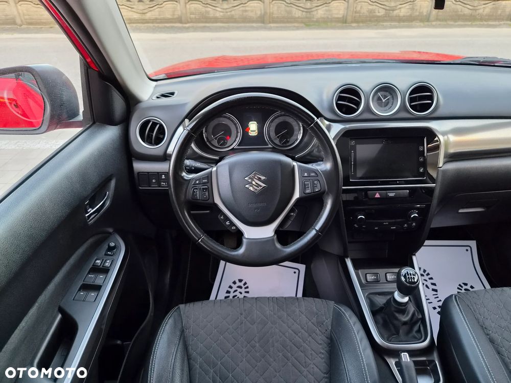 Suzuki Vitara - 33
