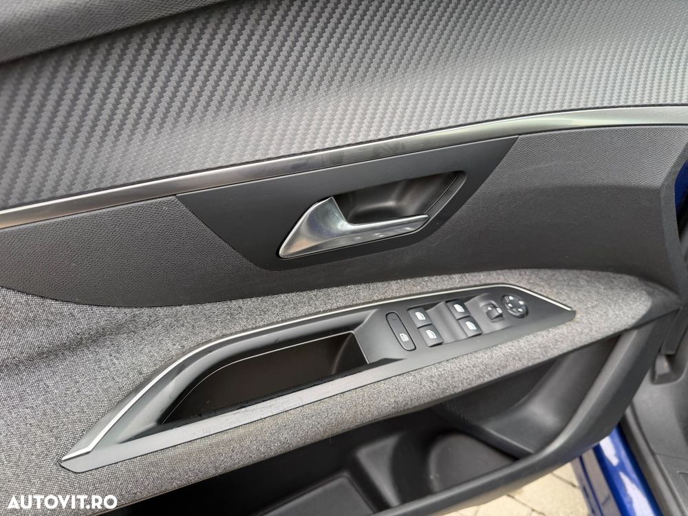 Peugeot 3008 1.6 BlueHDI S&S Access - 10