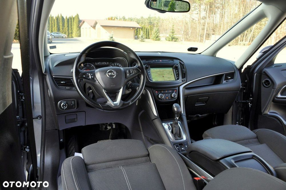 Opel Zafira - 29