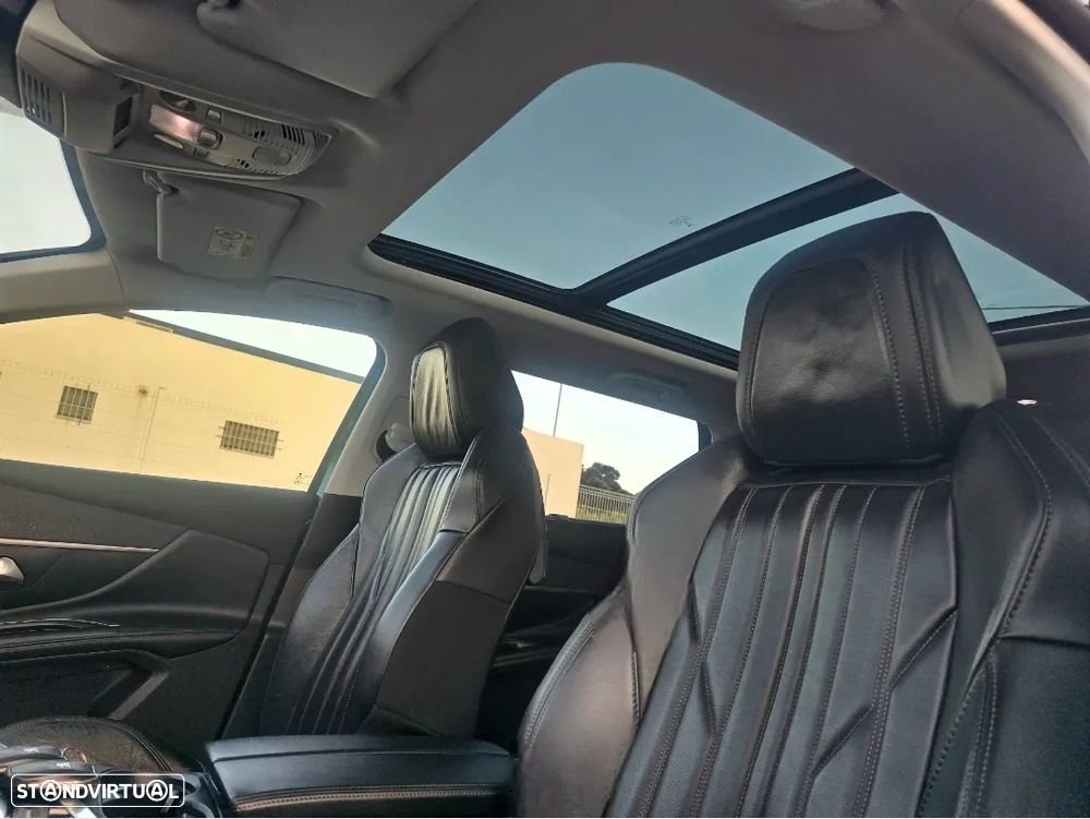 Peugeot 5008 1.5 BlueHDi Allure Pack EAT8 - 15