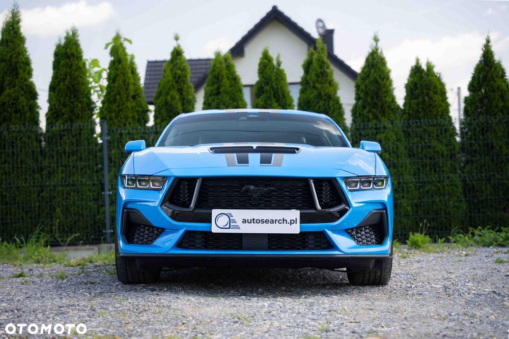 Ford Mustang - 2