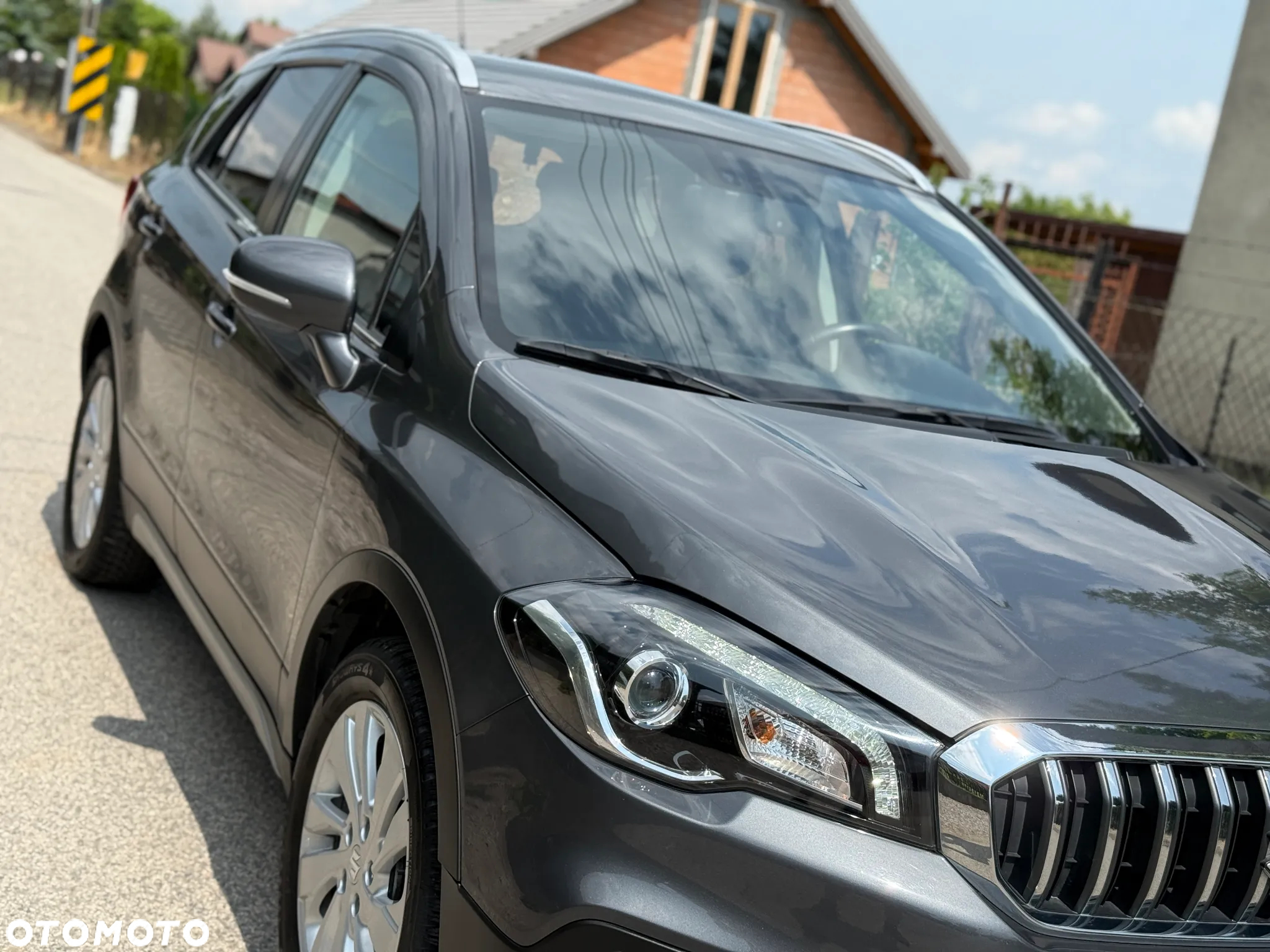 Suzuki SX4 S-Cross 1.4 T Premium 4WD - 37