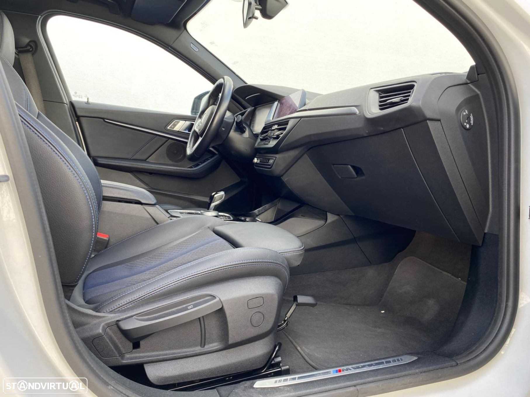 BMW 116 d Pack Desportivo M Auto - 16