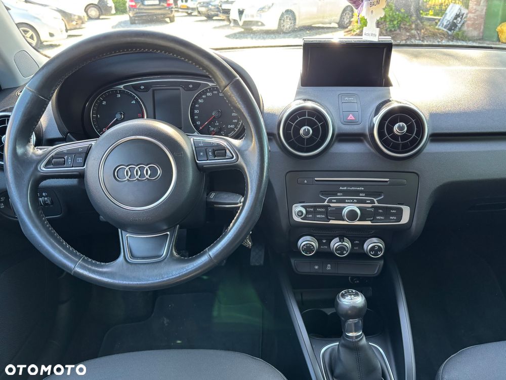Audi A1 Sportback 1.4 TDI Design - 22