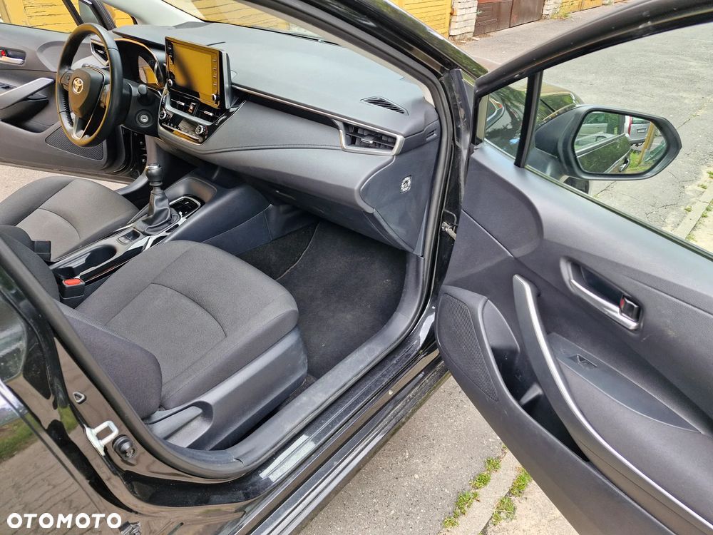 Toyota Corolla 1.5 Comfort - 10
