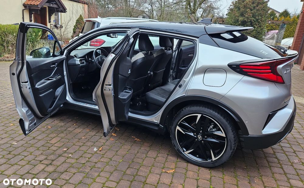 Toyota C-HR - 14
