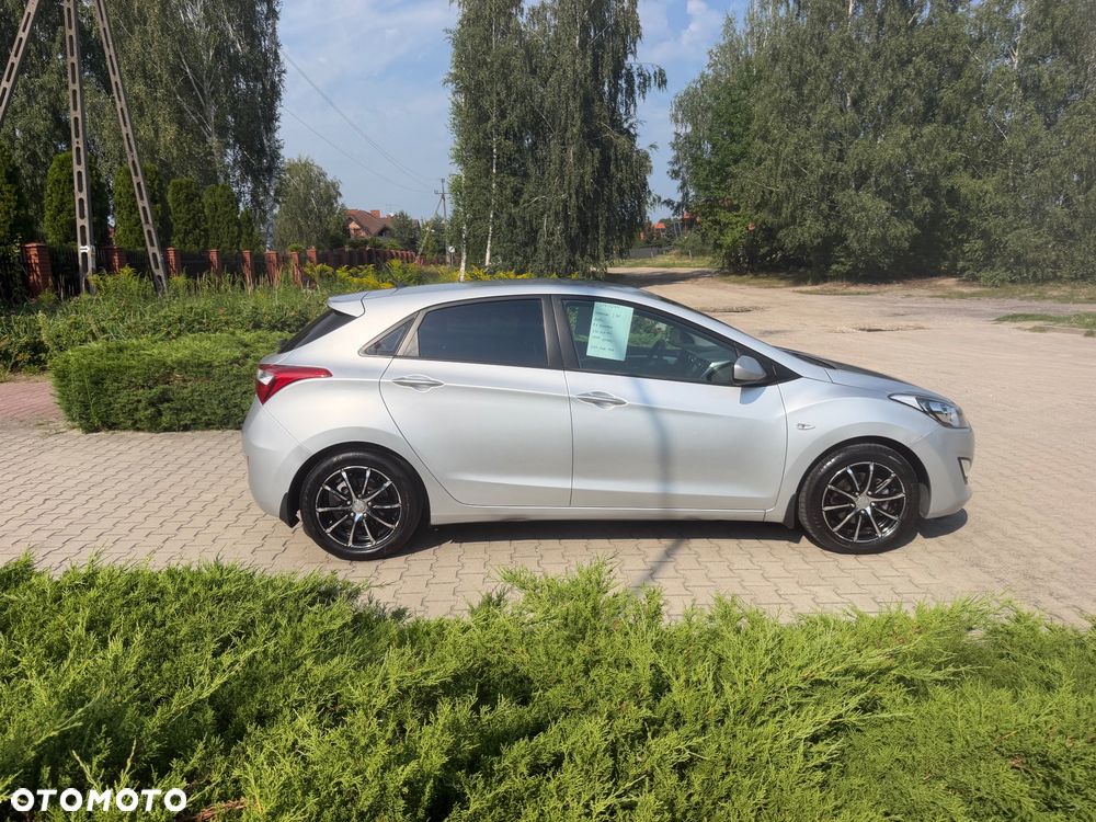 Hyundai i30 1.4 Classic - 6
