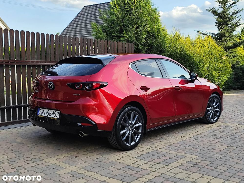 Mazda 3 SKYACTIV-G 2.0 M-Hybrid - 28