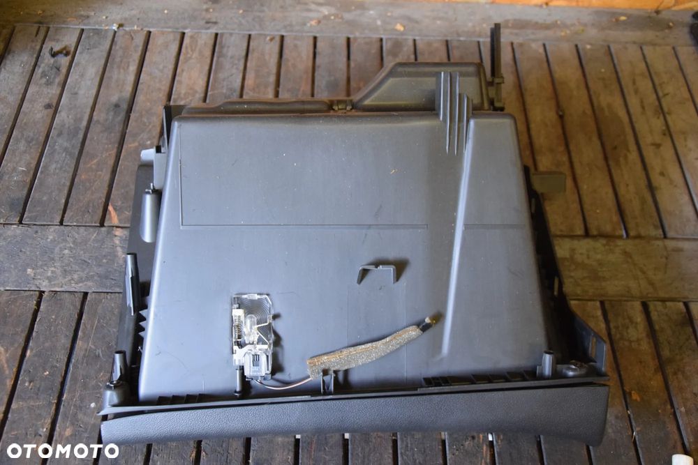 Opel Astra J SChowek pasażera EUROPA oryginał - 2