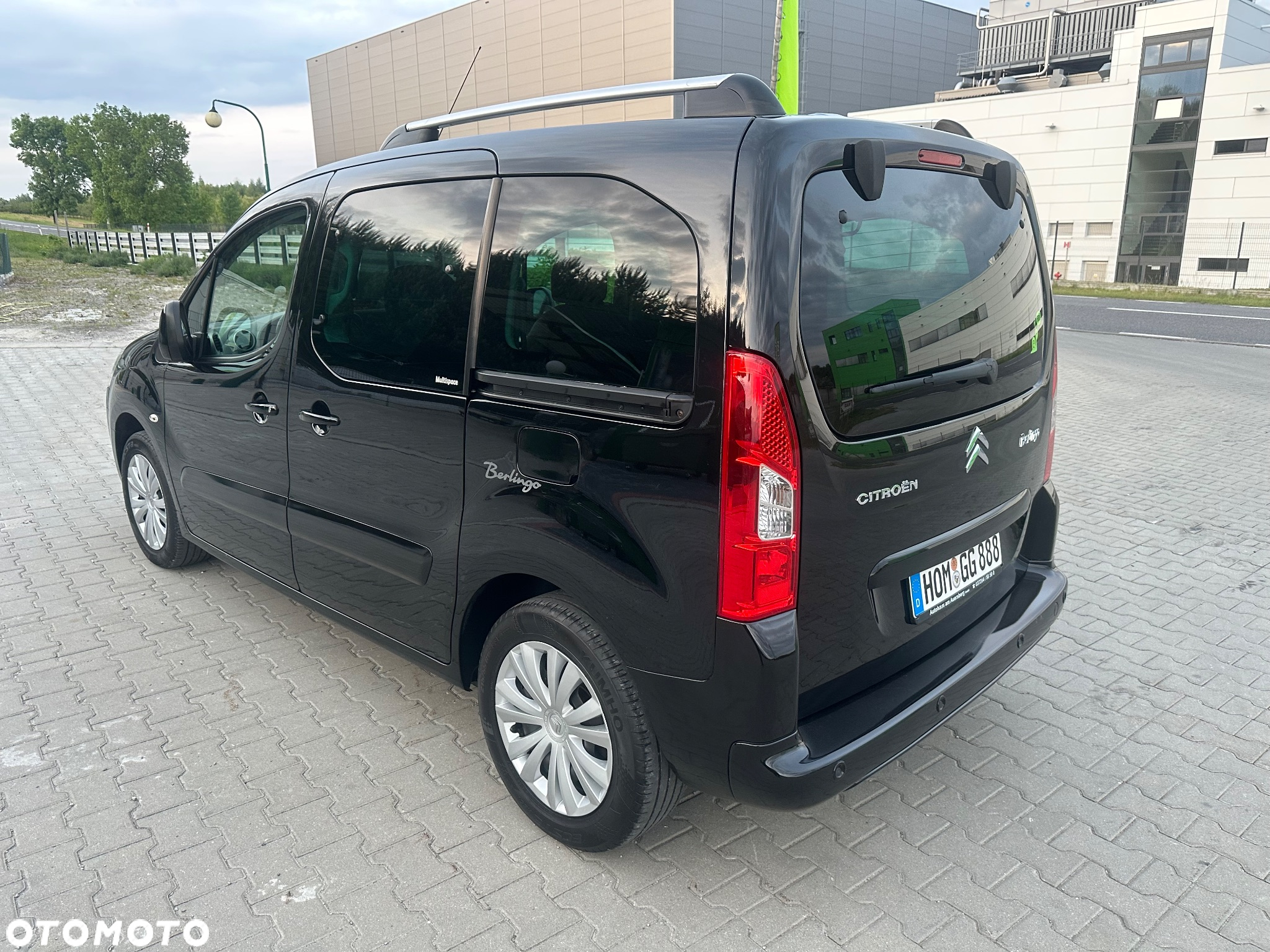 Citroën Berlingo Multispace VTi 120 Exclusive - 32