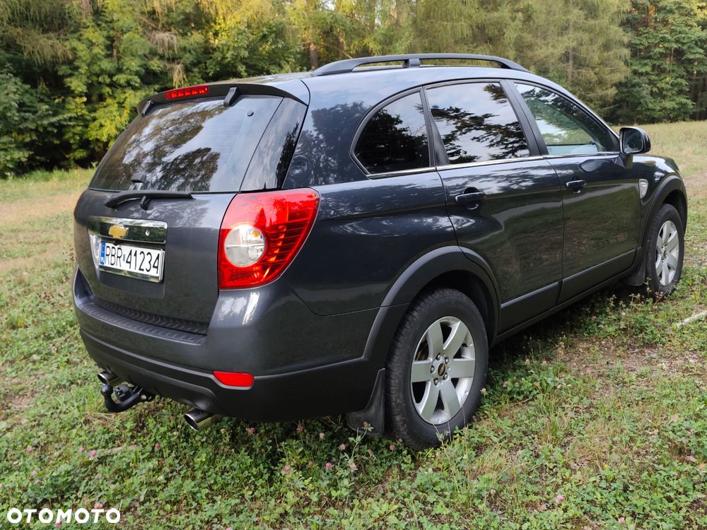 Chevrolet Captiva 2.0 d LT high - 2