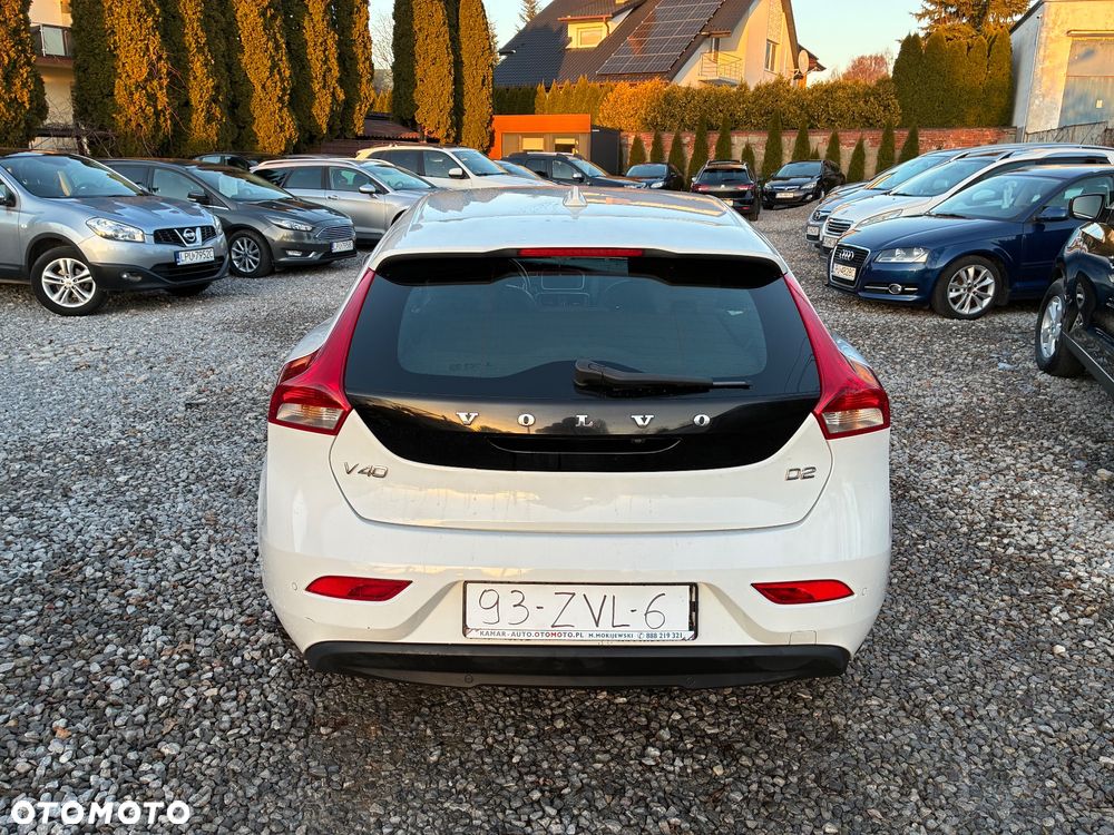 Volvo V40 D2 - 6