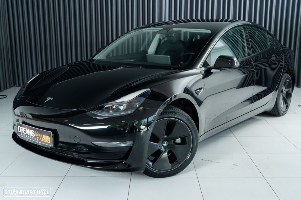 Tesla Model 3 Long Range Tração Traseira - 11