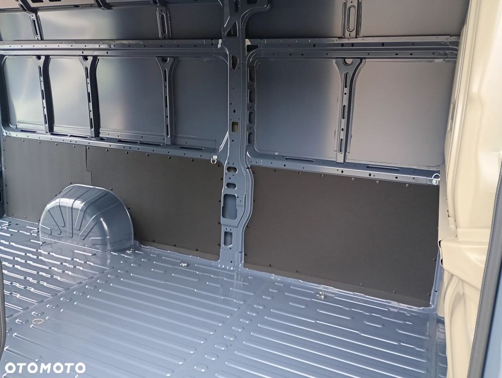 Opel Movano L4H2 180KM Automat - 11
