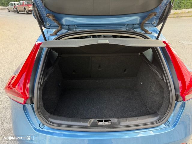 Volvo V40 1.6 D2 Eco Momentum - 18