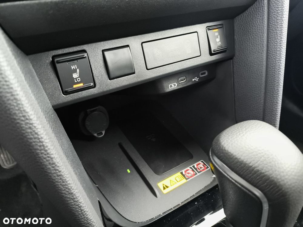 Toyota Yaris Cross - 25