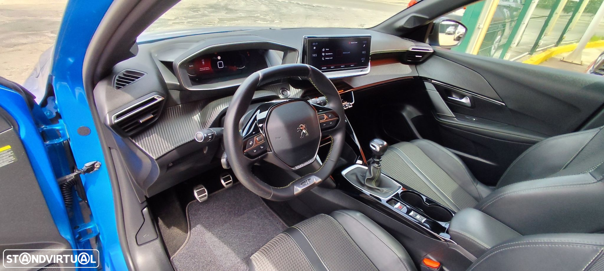 Peugeot 208 1.5 BlueHDi GT - 30
