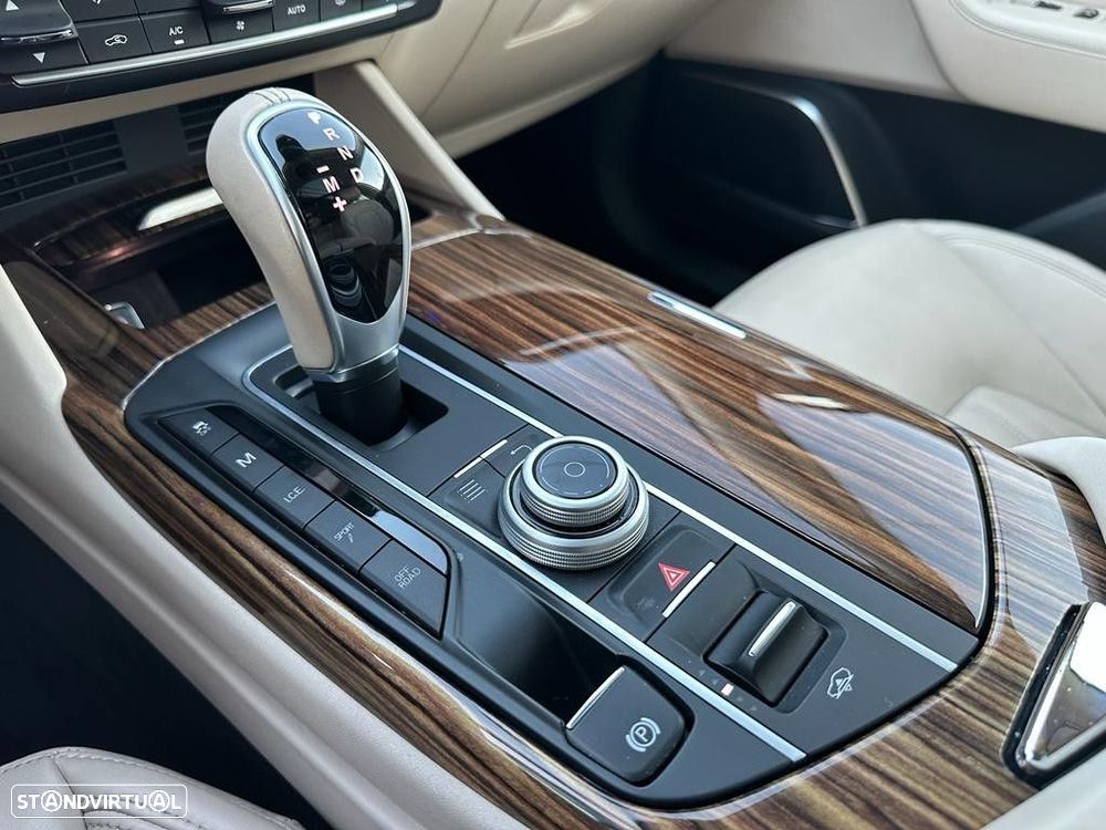 Maserati Levante 3.0 V6 - 28