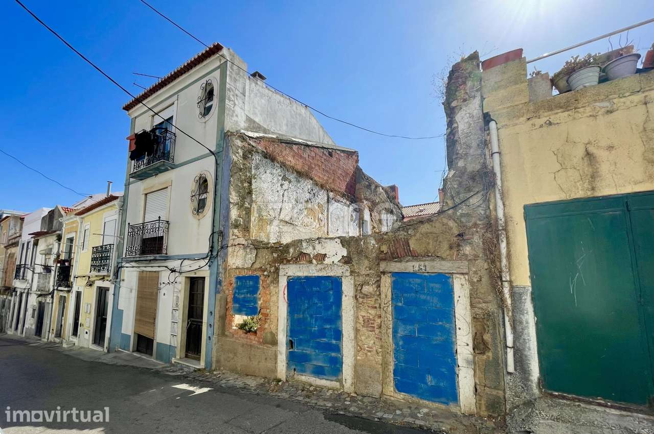 Prédio no centro histórico de Setúbal - Grande imagem: 3/12