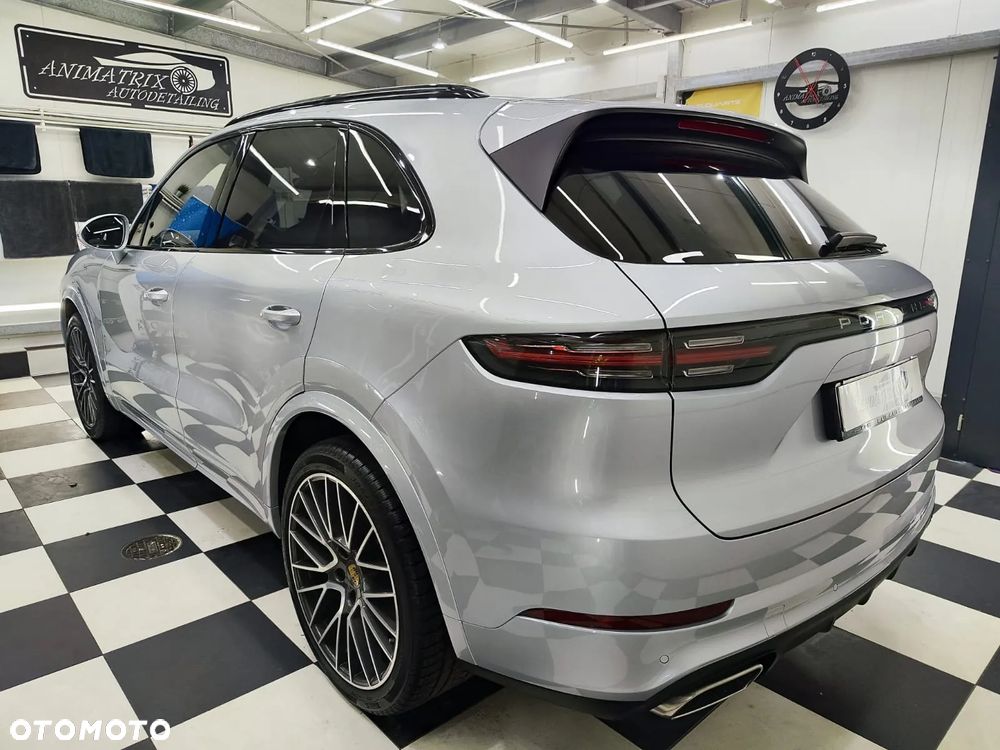 Porsche Cayenne Platinum Edition - 5