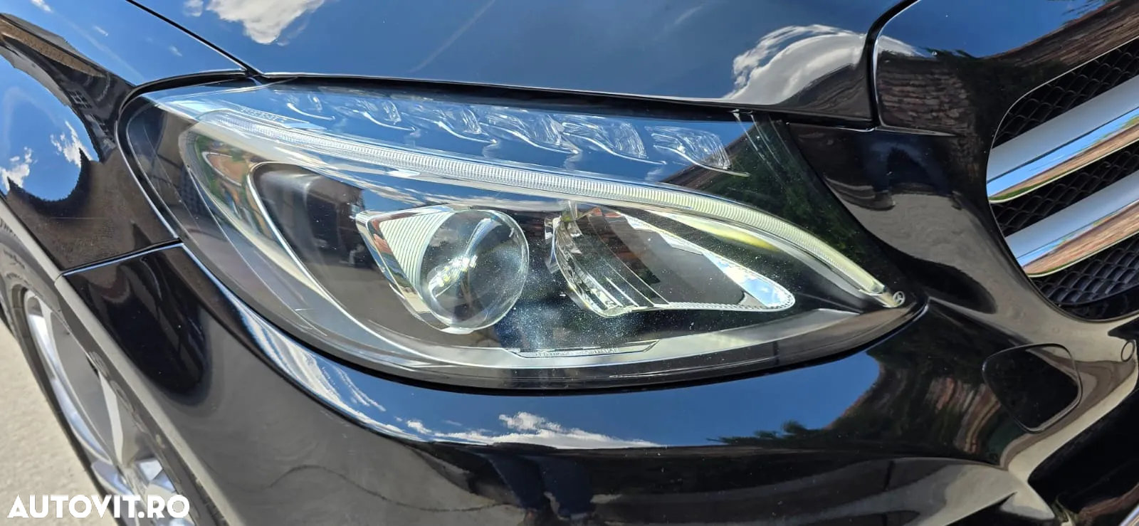Mercedes-Benz C 220 d 4Matic T 9G-TRONIC AMG Line - 25