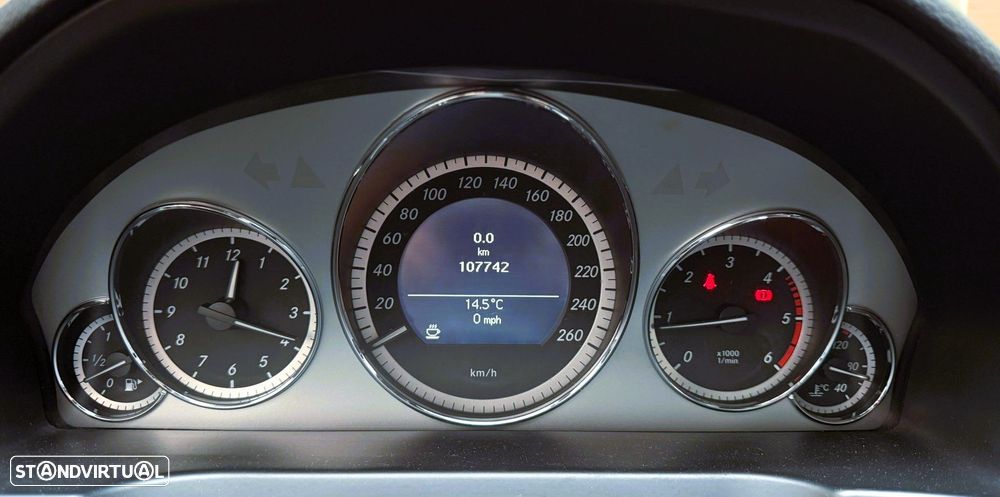 Mercedes-Benz E 250 CDi Elegance BlueEfficiency - 15