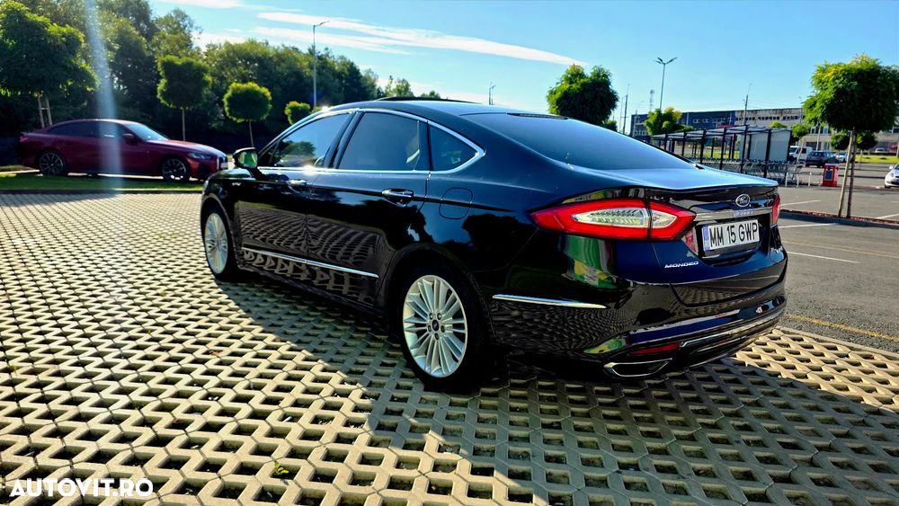 Ford Mondeo 2.0 HEV Vignale - 4