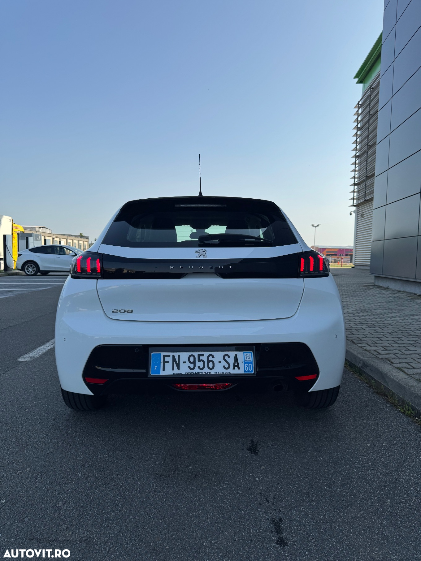 Peugeot 208 PureTech 110 Stop & Start Allure - 25