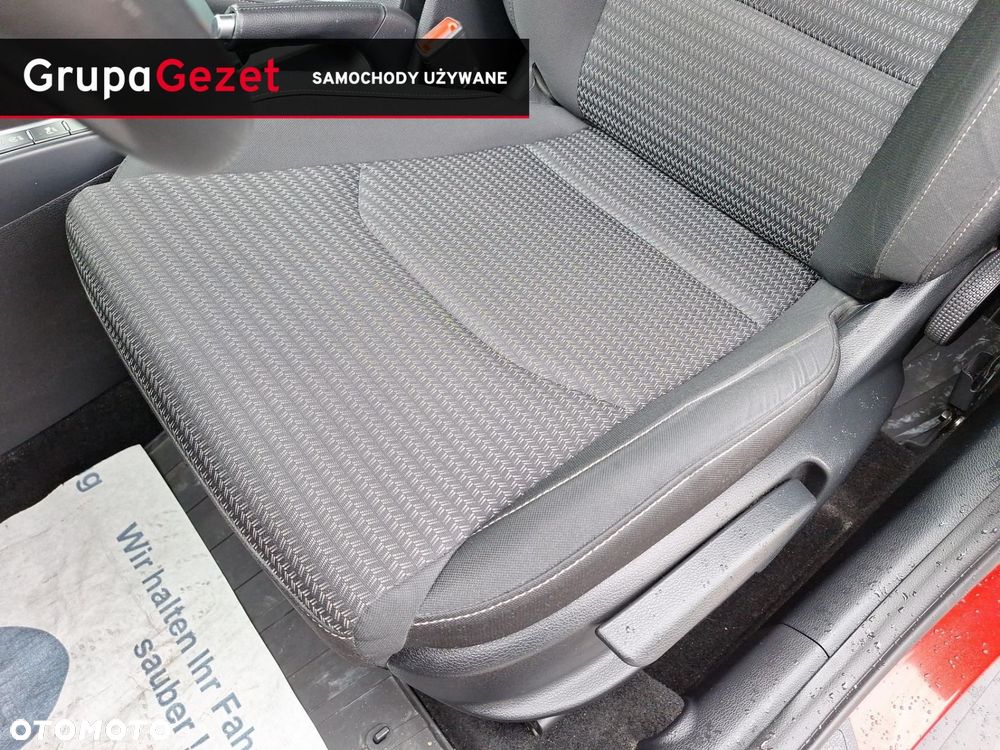 Kia XCeed 1.5 T-GDI M - 12