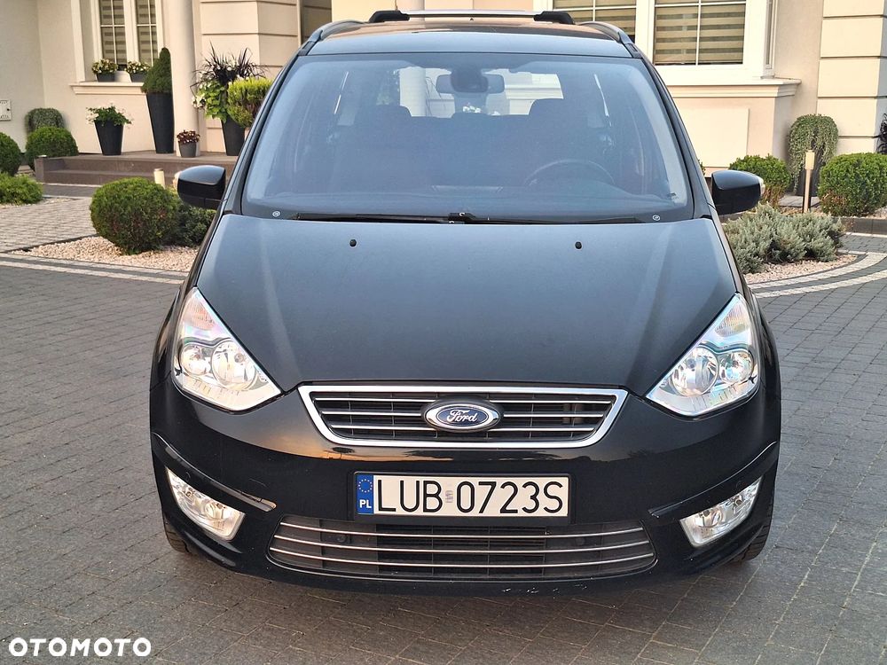 Ford Galaxy 2.0 Champions Edition - 14