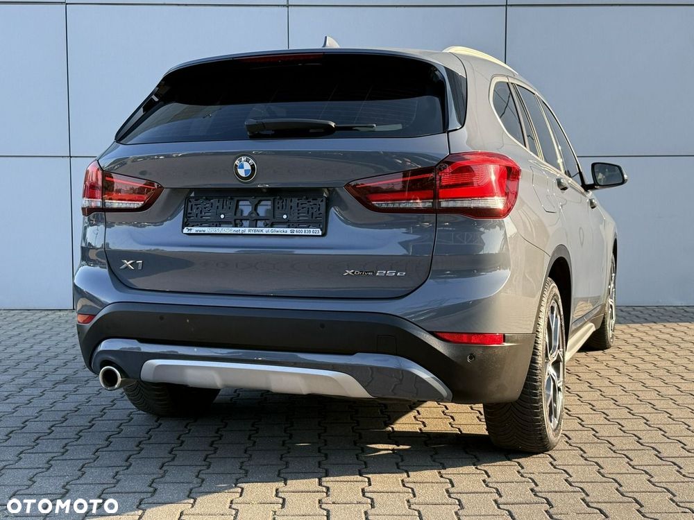 BMW X1 - 12