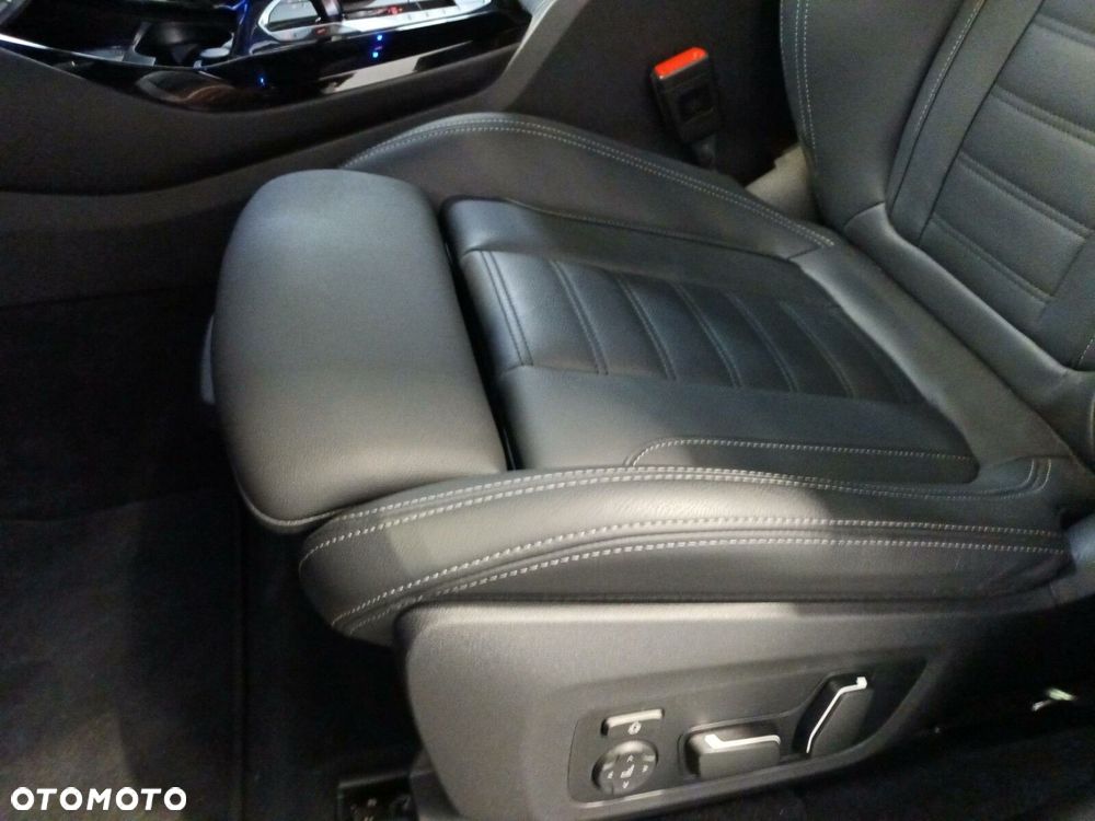 BMW X3 - 13