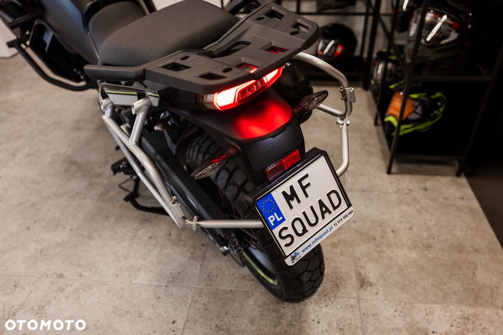 CFMoto MT - 22