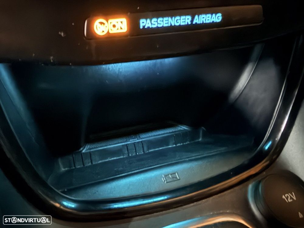 Ford Puma 1.0 EcoBoost MHEV Titanium Design - 21