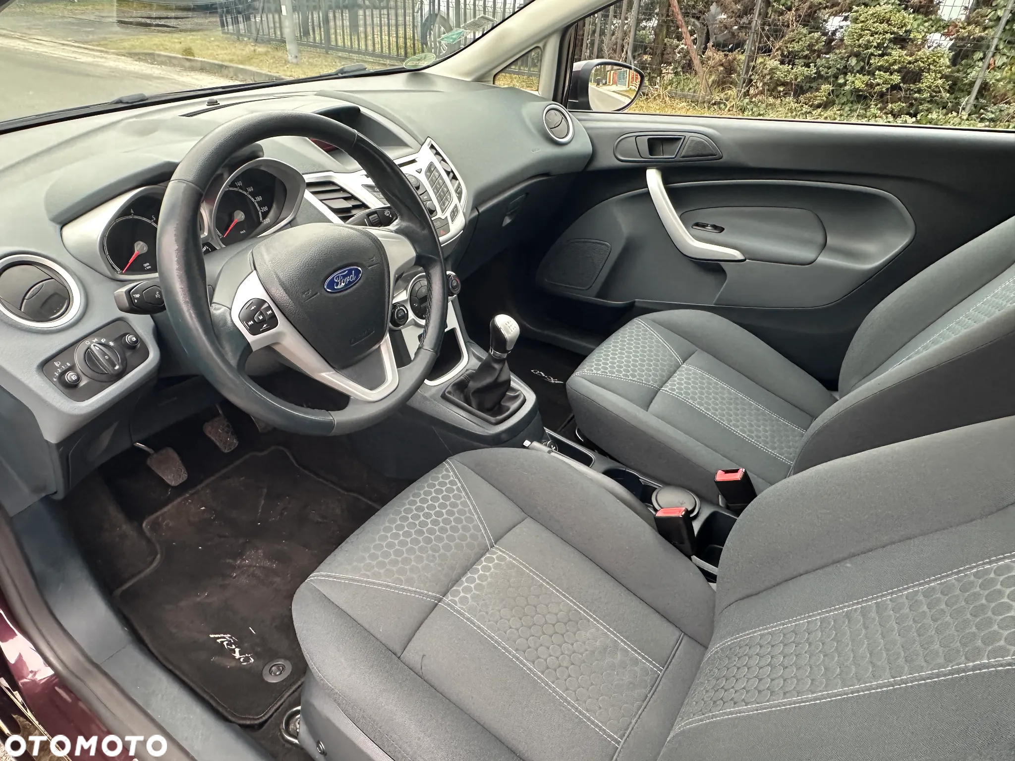 Ford Fiesta 1.25 Titanium - 25