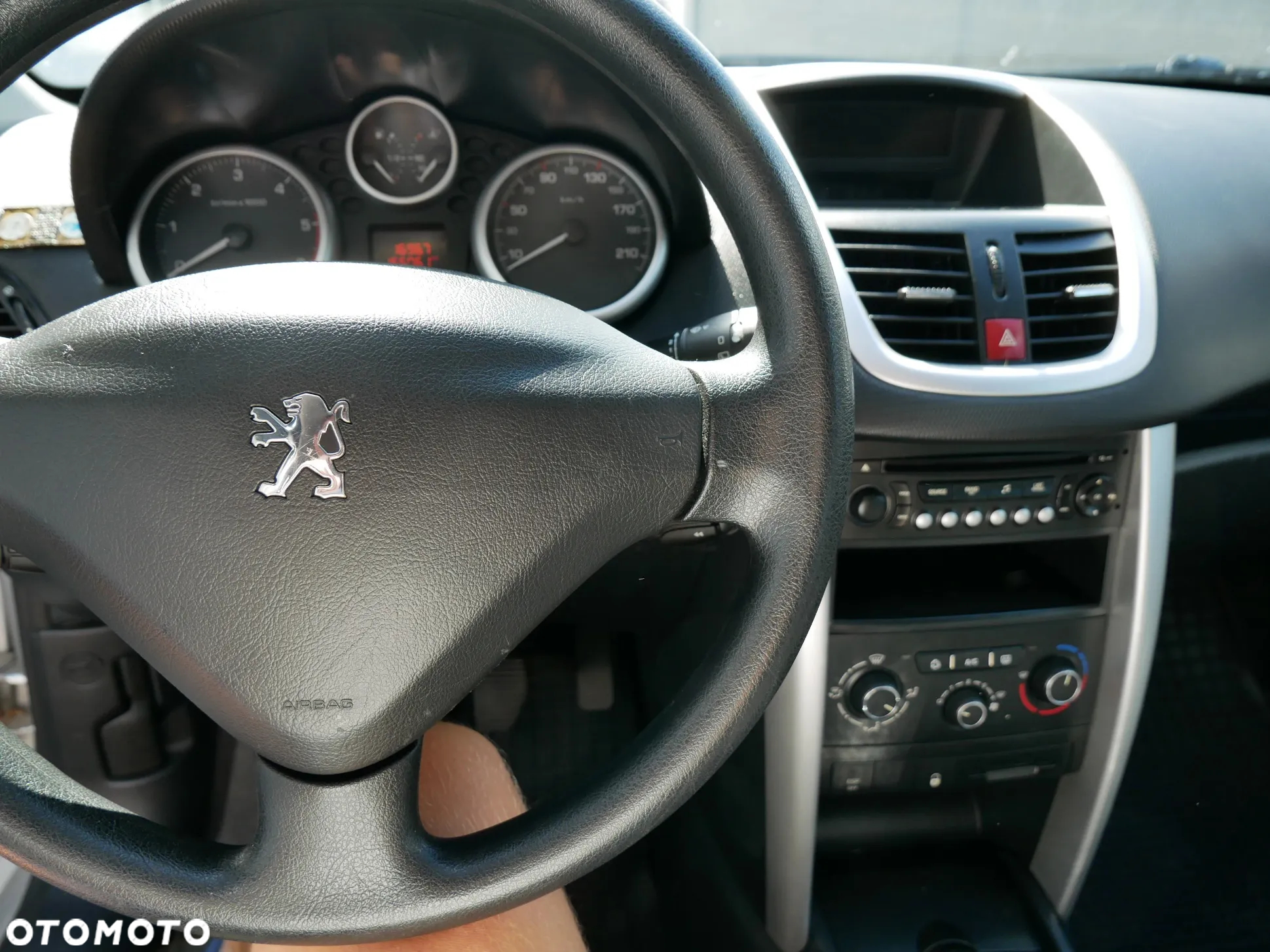 Peugeot 207 1.6 HDi Access 98g - 6