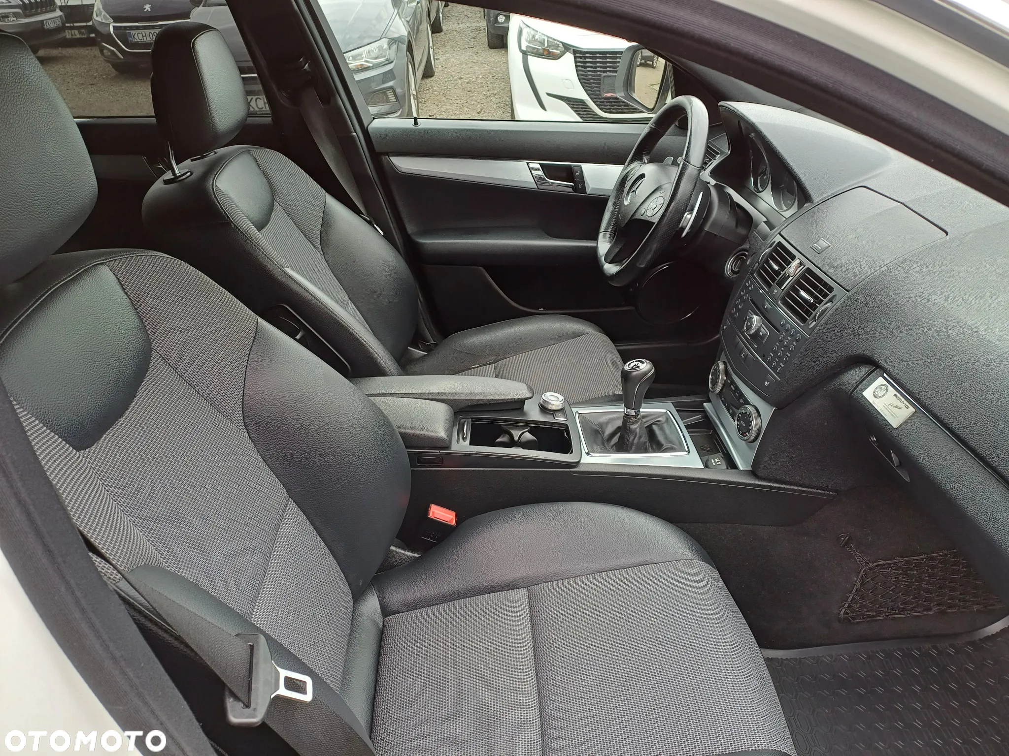 Mercedes-Benz Klasa C 230 Avantgarde - 9