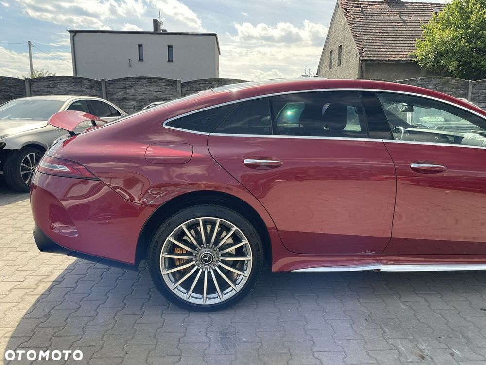 Mercedes-Benz AMG GT 63 4Matic+ Speedshift MCT 9G Sonderedition Rubellitrot - 4