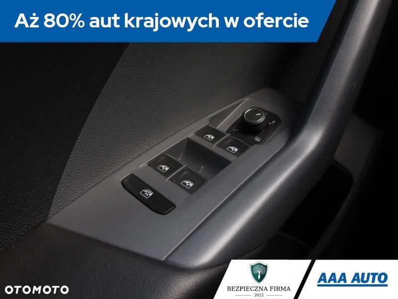 Volkswagen T-Cross - 21