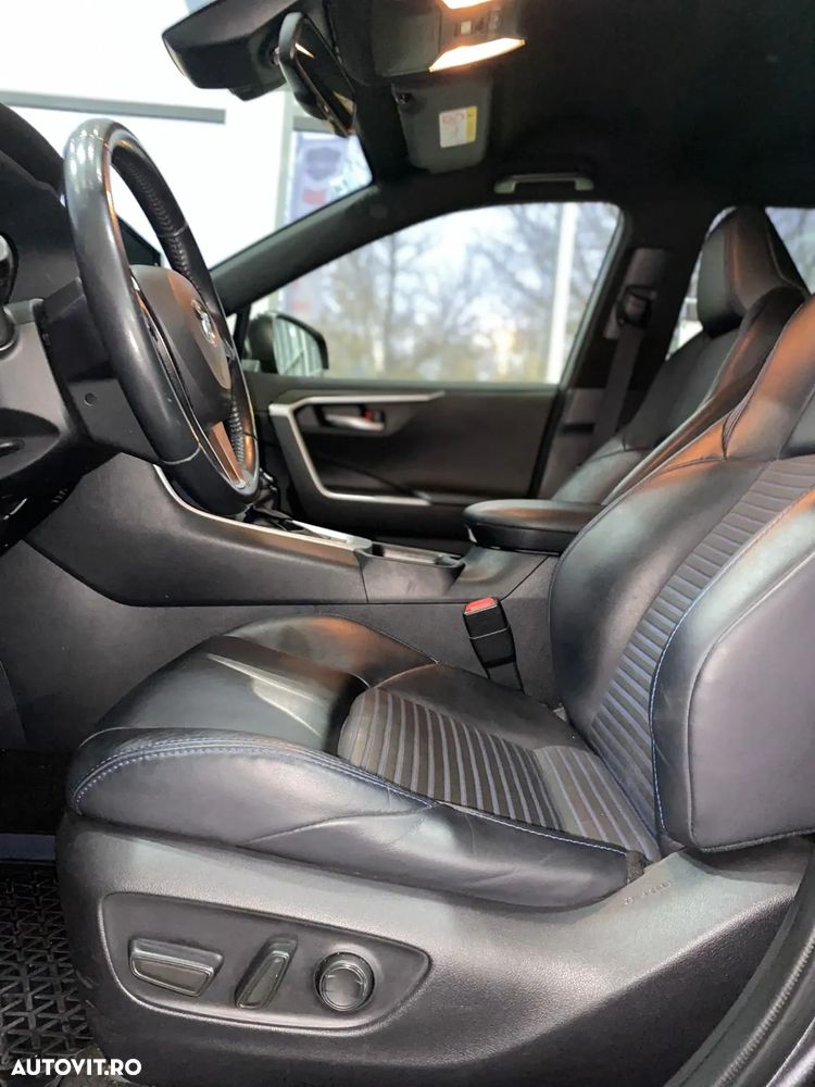 Toyota RAV4 2.5 Hybrid VVT-iE 4x2 Exclusive - 8