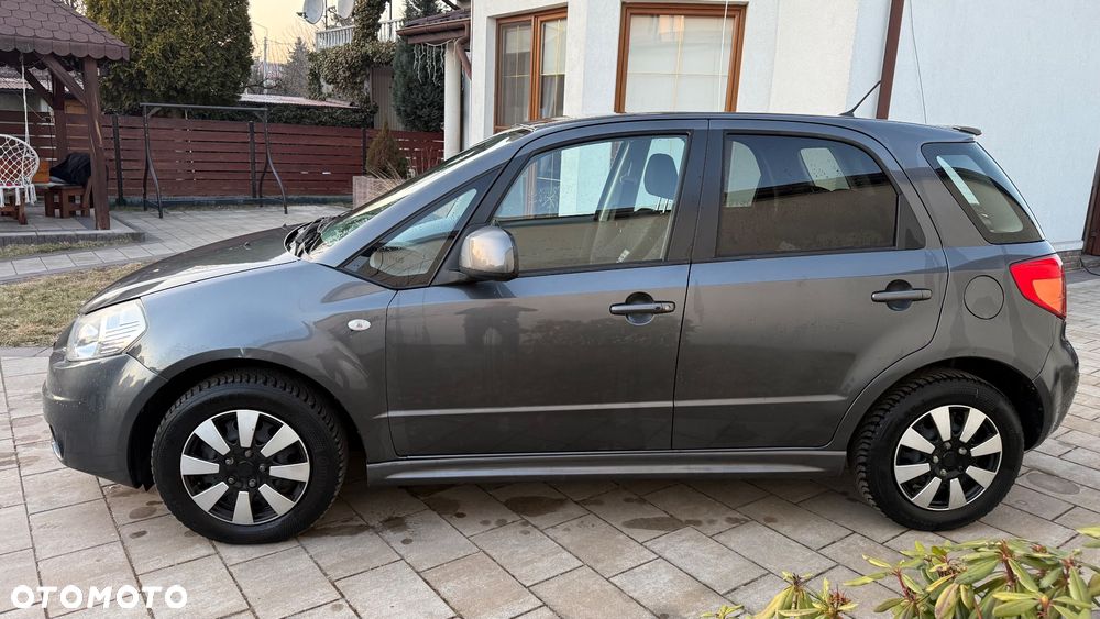 Suzuki SX4 1.6 VVT 4x2 Comfort - 6