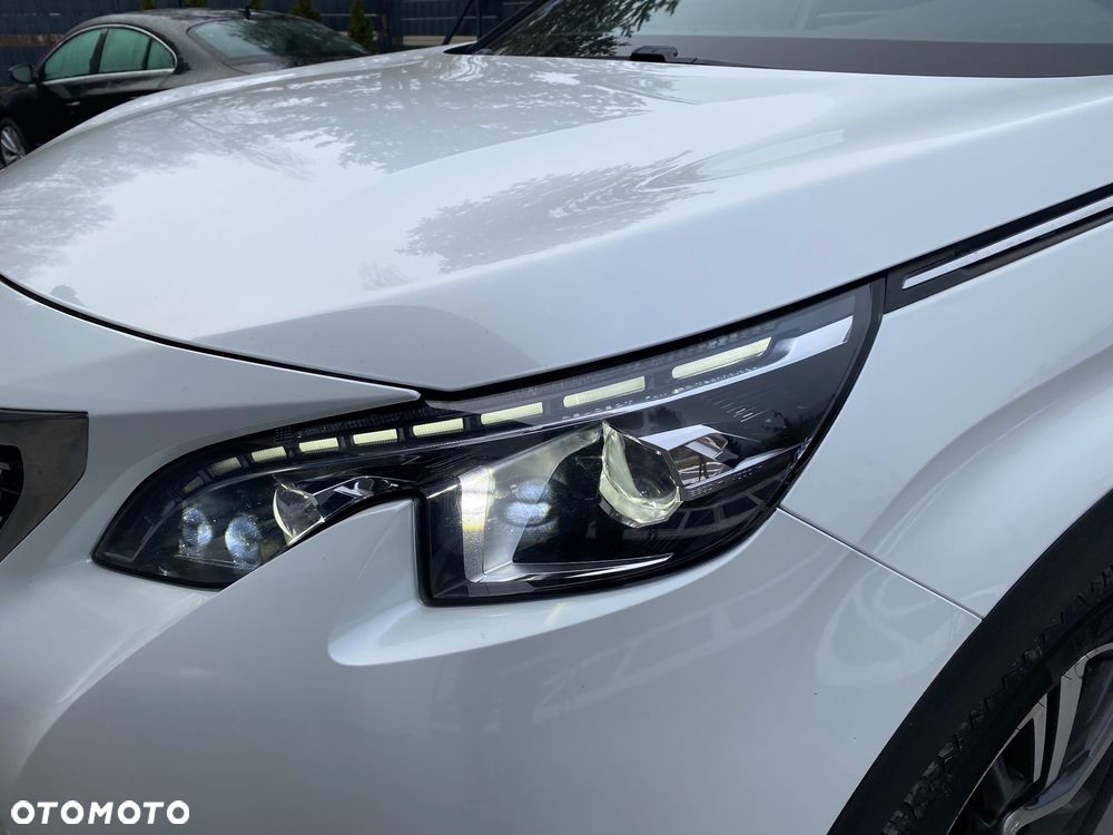 Peugeot 5008 - 5
