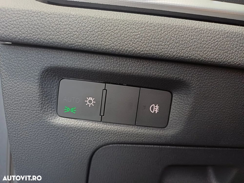 Skoda Octavia 2.0 TDI 150 CP DSG Selection - 11