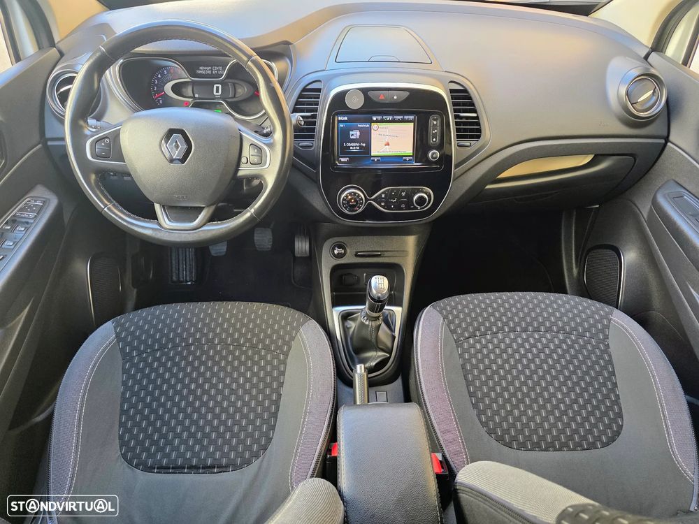 Renault Captur 1.2 TCe Exclusive - 31