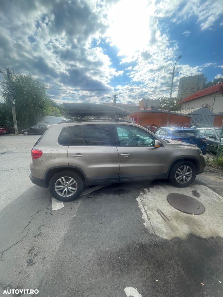 Volkswagen Tiguan - 2