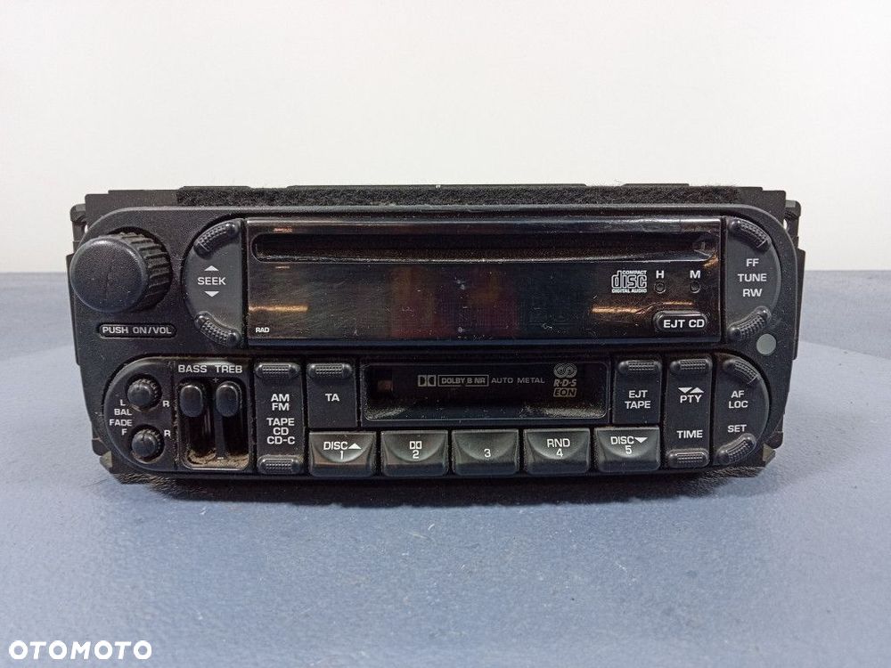 VOYAGER CARAVAN IV RADIO CD KASETY OEM P56038585AO - 1
